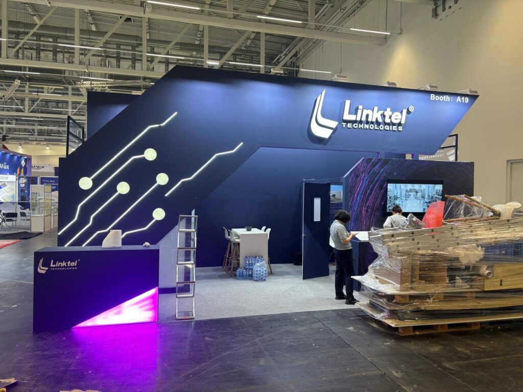 Messestand Intersolar München - biqube Messebau